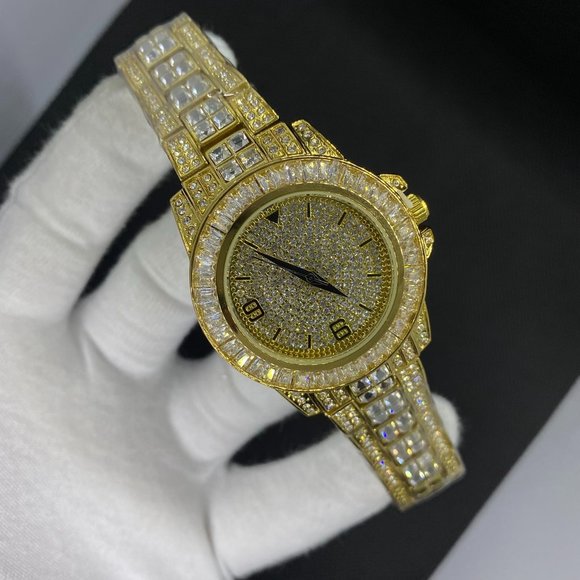 Unisex Model Iced Out Gold Color Watch - Picture 10 of 10